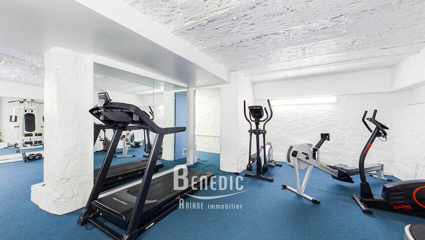 51547108j - Attribut alt par défaut.