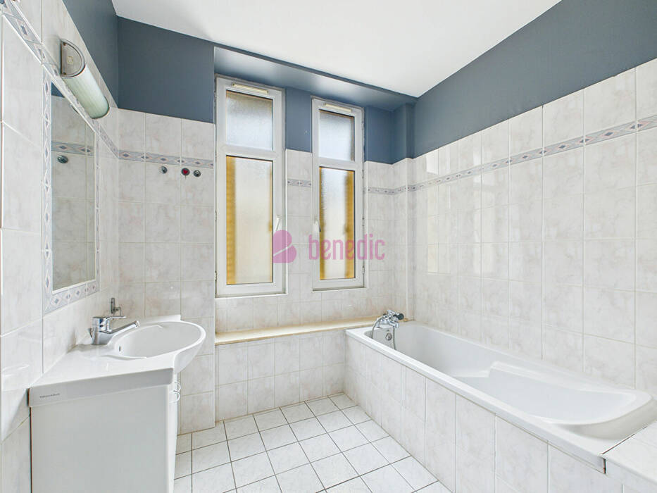 4254844k - Attribut alt par défaut.