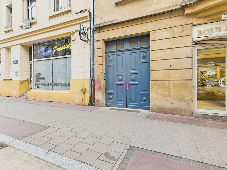 4254844n - Attribut alt par défaut.