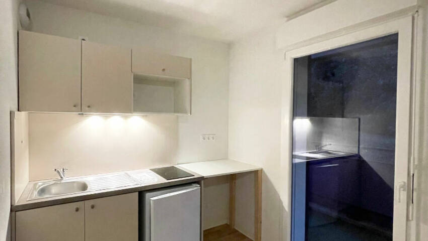 25492022c - Attribut alt par défaut.