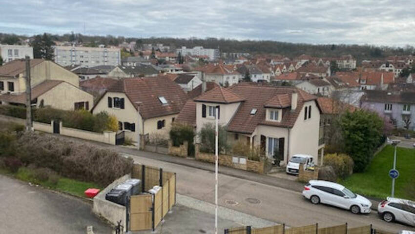 52491760d - Attribut alt par défaut.