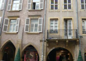 4255978c - Attribut alt par défaut.