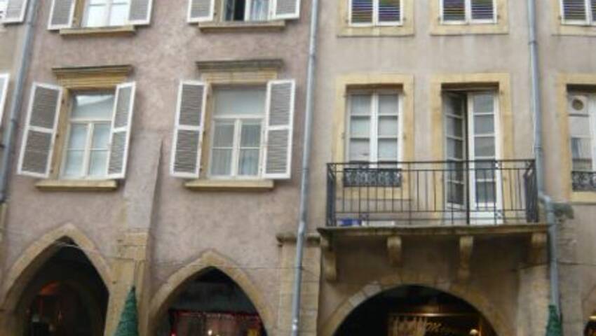 4255978c - Attribut alt par défaut.