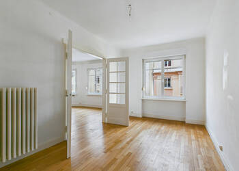 52778315a - Attribut alt par défaut.