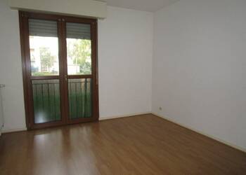 4254255c - Attribut alt par défaut.