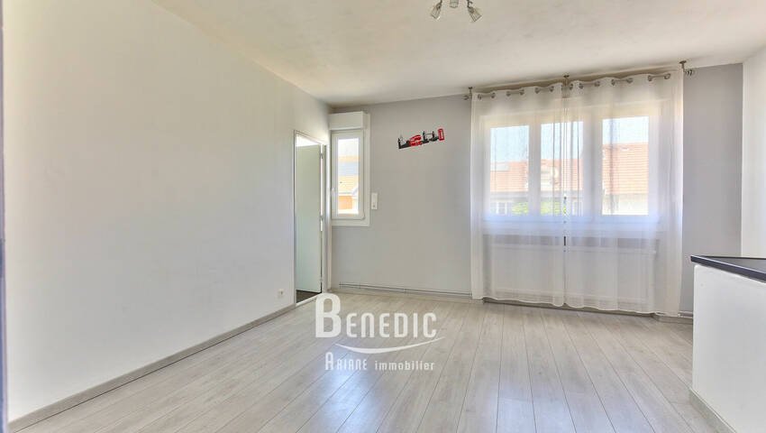 52603625p - Attribut alt par défaut.