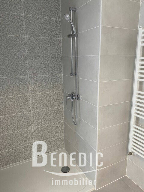 53048562i - Attribut alt par défaut.