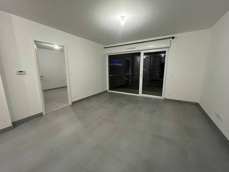 36920139j - Attribut alt par défaut.