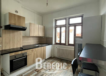 4255051a - Attribut alt par défaut.