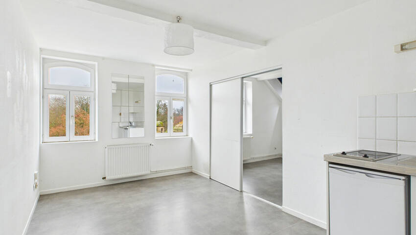 4253766b - Attribut alt par défaut.