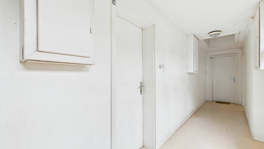 4253766g - Attribut alt par défaut.