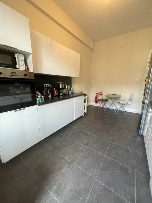 36846308b - Attribut alt par défaut.