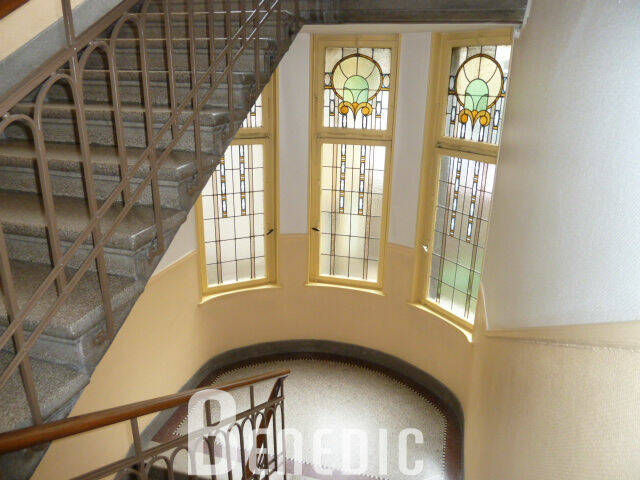 36846308m - Attribut alt par défaut.