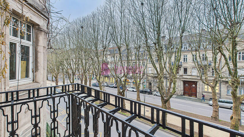 36846308e - Attribut alt par défaut.