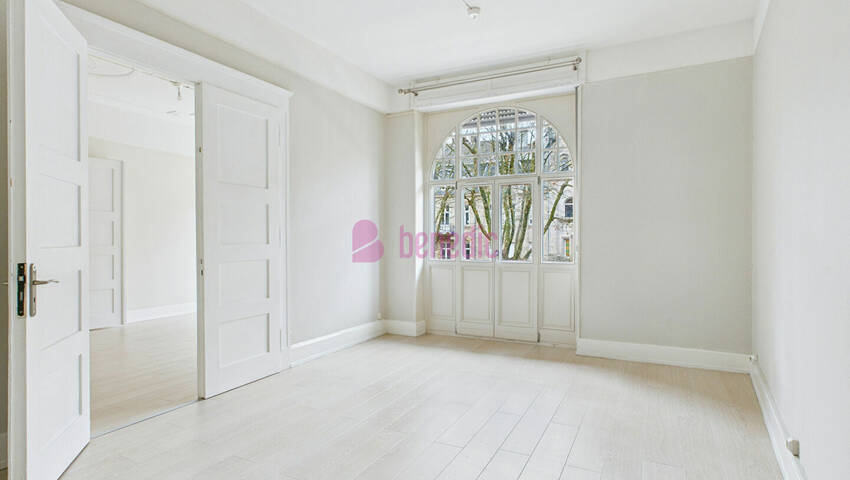 36846308h - Attribut alt par défaut.