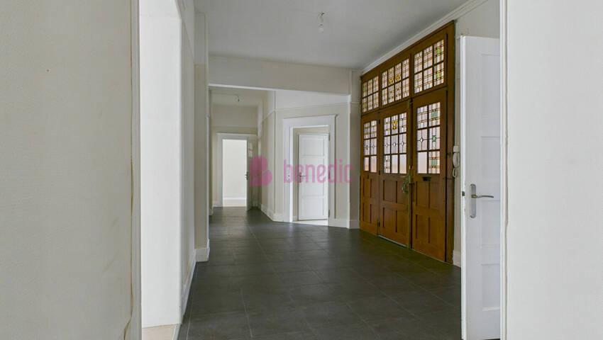 36846308q - Attribut alt par défaut.