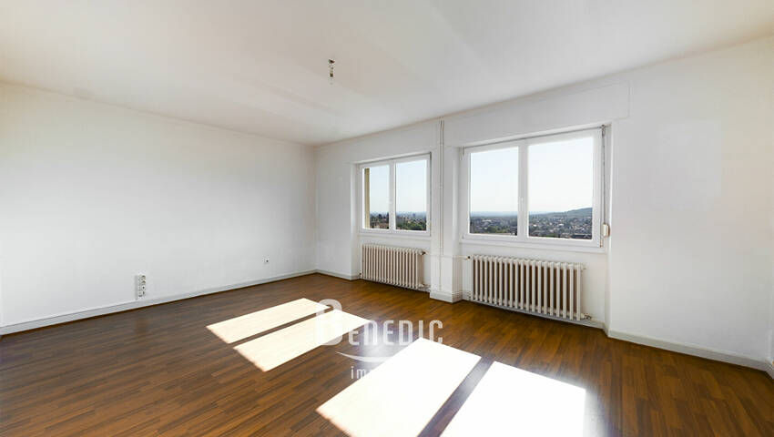 50745043a - Attribut alt par défaut.