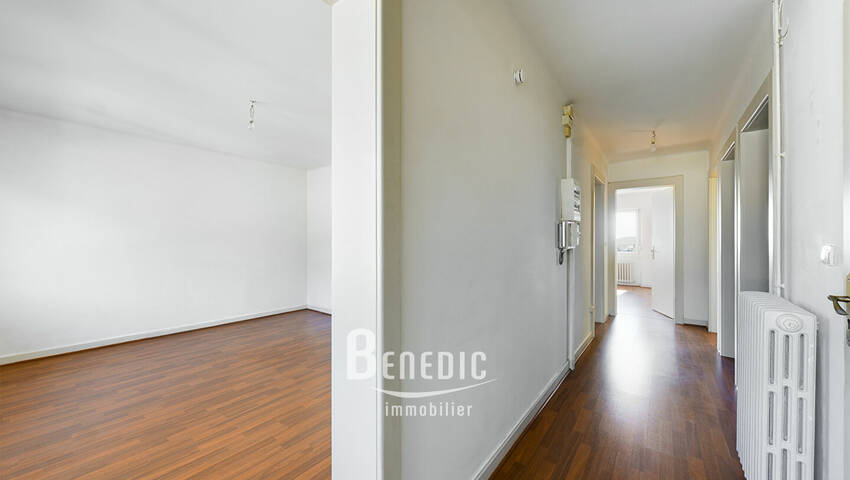 50745043d - Attribut alt par défaut.