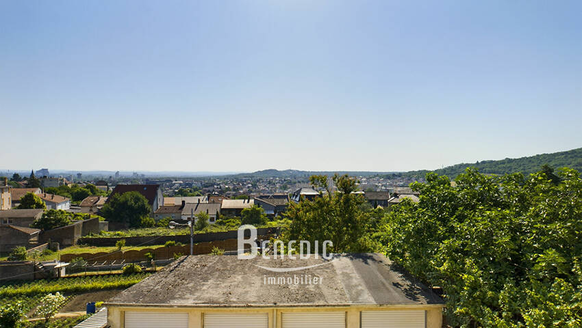 50745043g - Attribut alt par défaut.