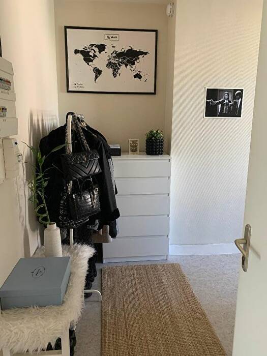 4246543g - Attribut alt par défaut.