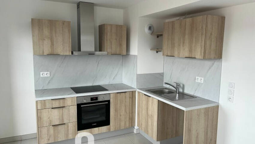 53297034a - Attribut alt par défaut.