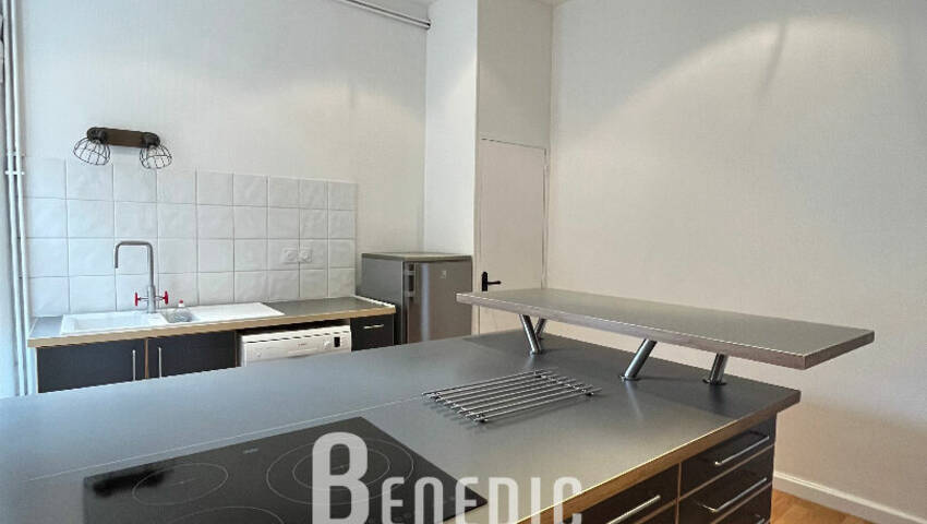 53398873h - Attribut alt par défaut.