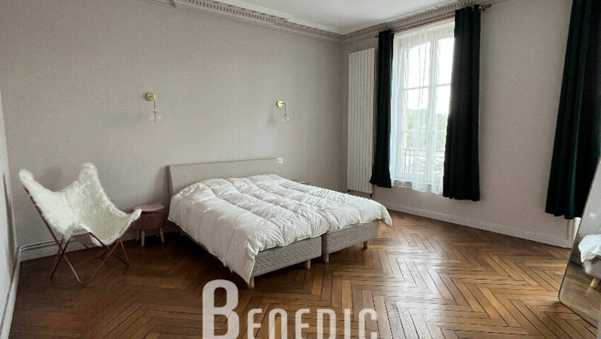 53398873j - Attribut alt par défaut.