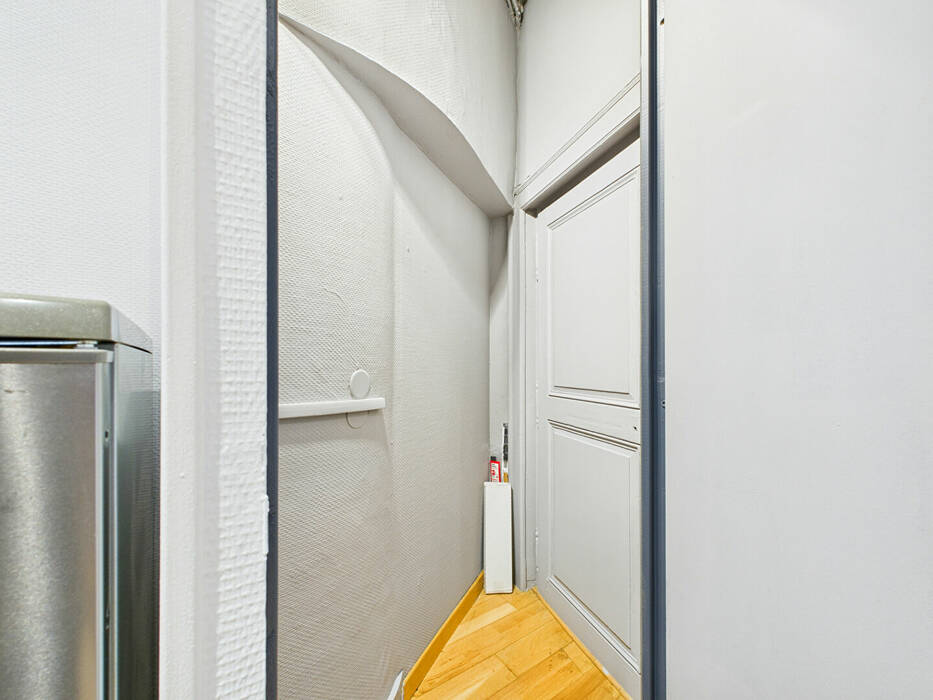 53398873l - Attribut alt par défaut.