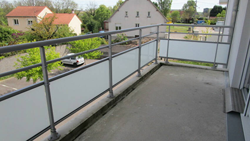 6820048a - Attribut alt par défaut.