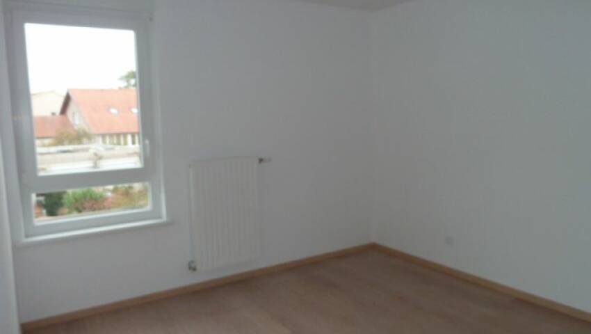 6820048e - Attribut alt par défaut.