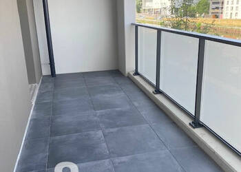 53547701c - Attribut alt par défaut.