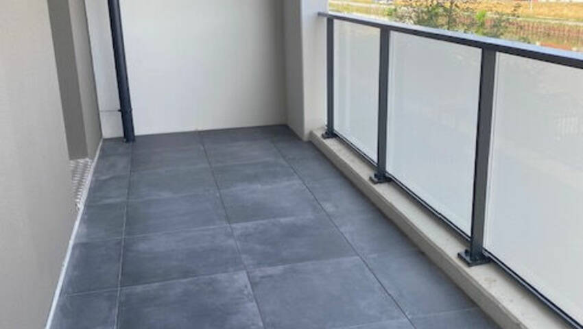 53547701c - Attribut alt par défaut.