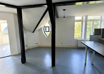 4255274b - Attribut alt par défaut.