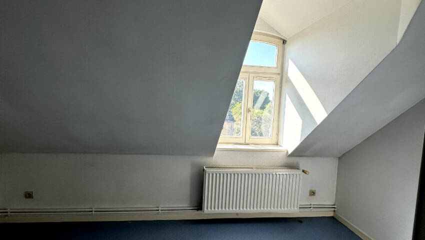 4255274d - Attribut alt par défaut.