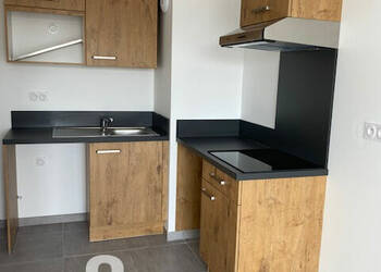 53559505a - Attribut alt par défaut.