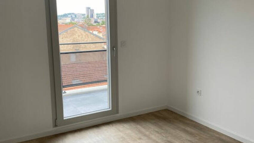 53559505f - Attribut alt par défaut.