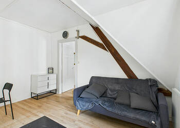 53583688a - Attribut alt par défaut.