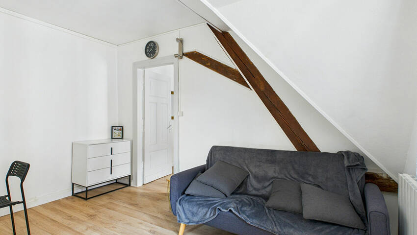 53583688a - Attribut alt par défaut.