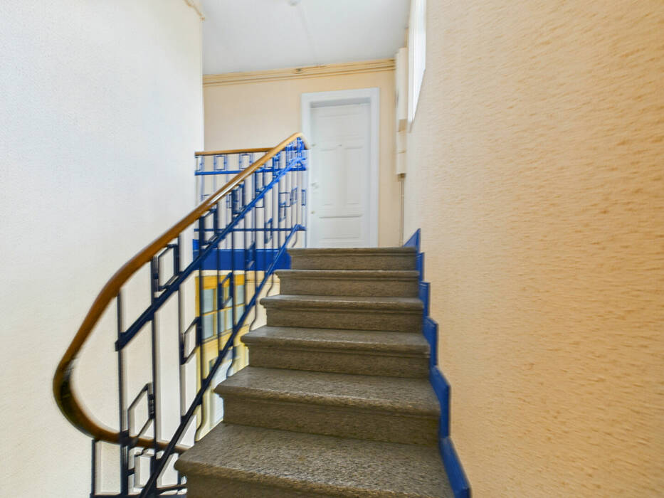 53583688j - Attribut alt par défaut.