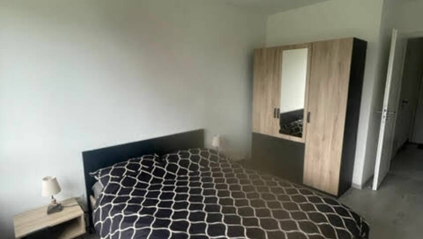 53592049e - Attribut alt par défaut.