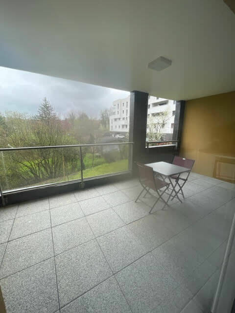 53592049l - Attribut alt par défaut.