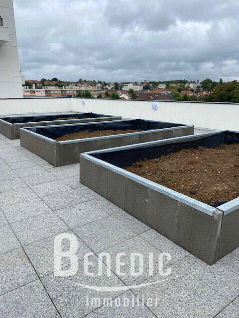 53592049n - Attribut alt par défaut.