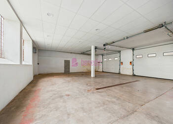 53621755b - Attribut alt par défaut.