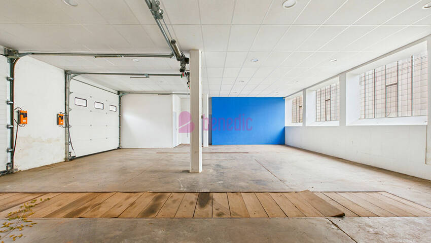 53621755e - Attribut alt par défaut.