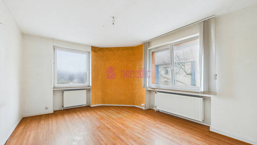 53621755m - Attribut alt par défaut.