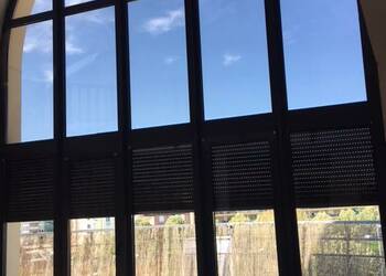 4255681a - Attribut alt par défaut.