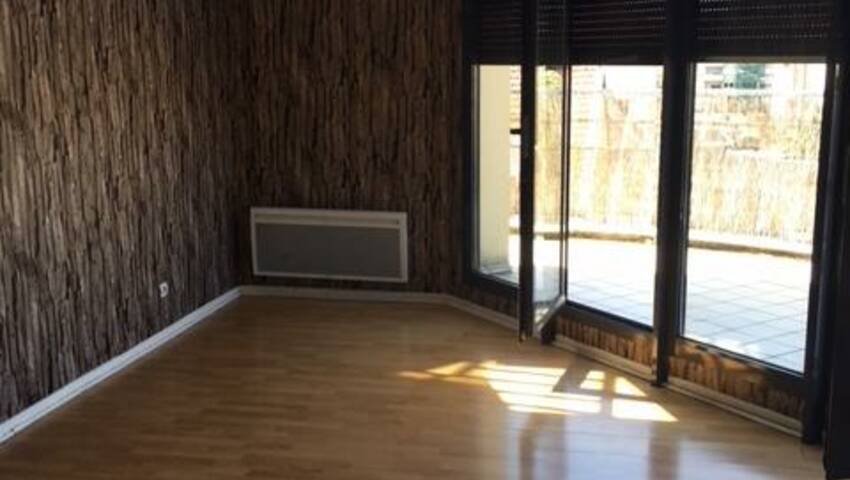 4255681i - Attribut alt par défaut.