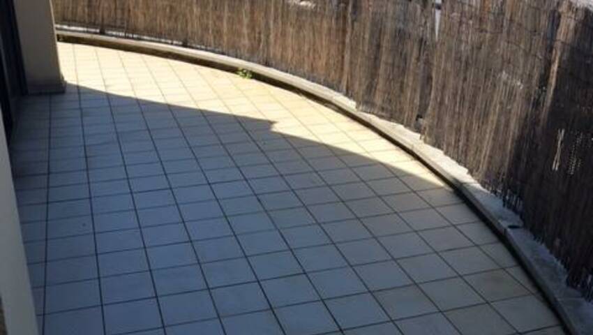 4255681j - Attribut alt par défaut.