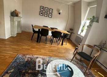 53591897c - Attribut alt par défaut.