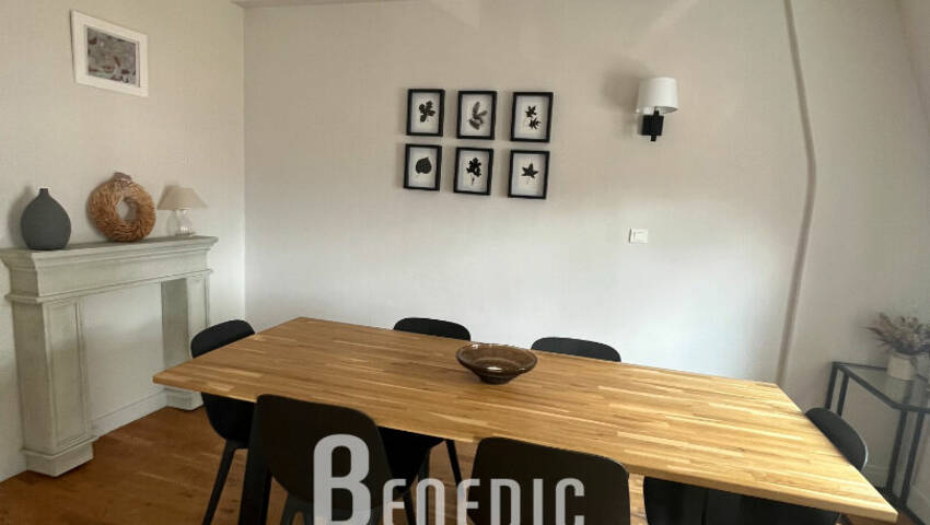 53591897f - Attribut alt par défaut.